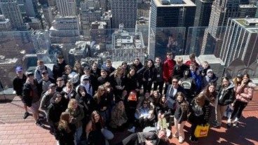 Carleton High School students the New York skyline